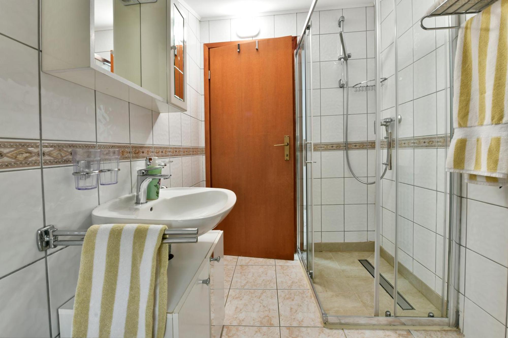 Apartments Pilic Rosini Εξωτερικό φωτογραφία