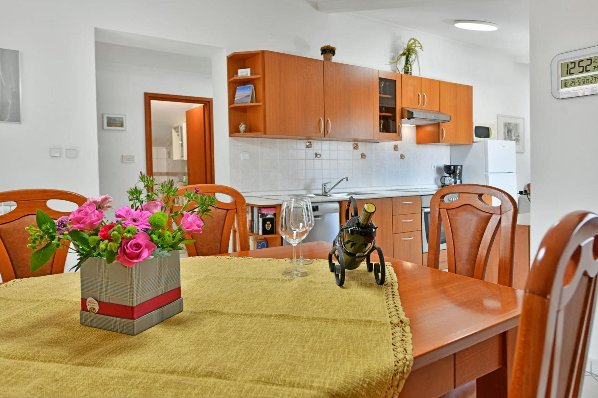 Apartments Pilic Rosini Εξωτερικό φωτογραφία