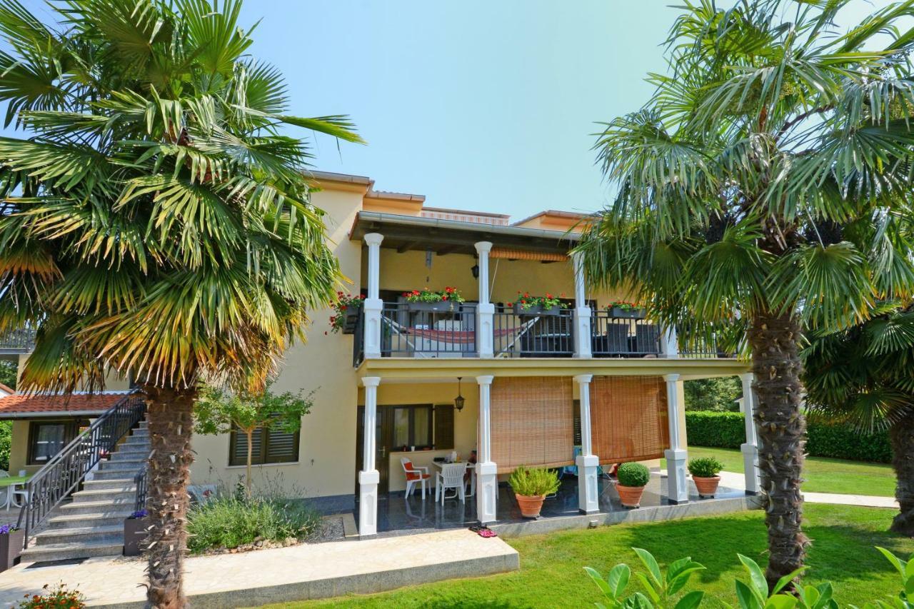 Apartments Pilic Rosini Εξωτερικό φωτογραφία